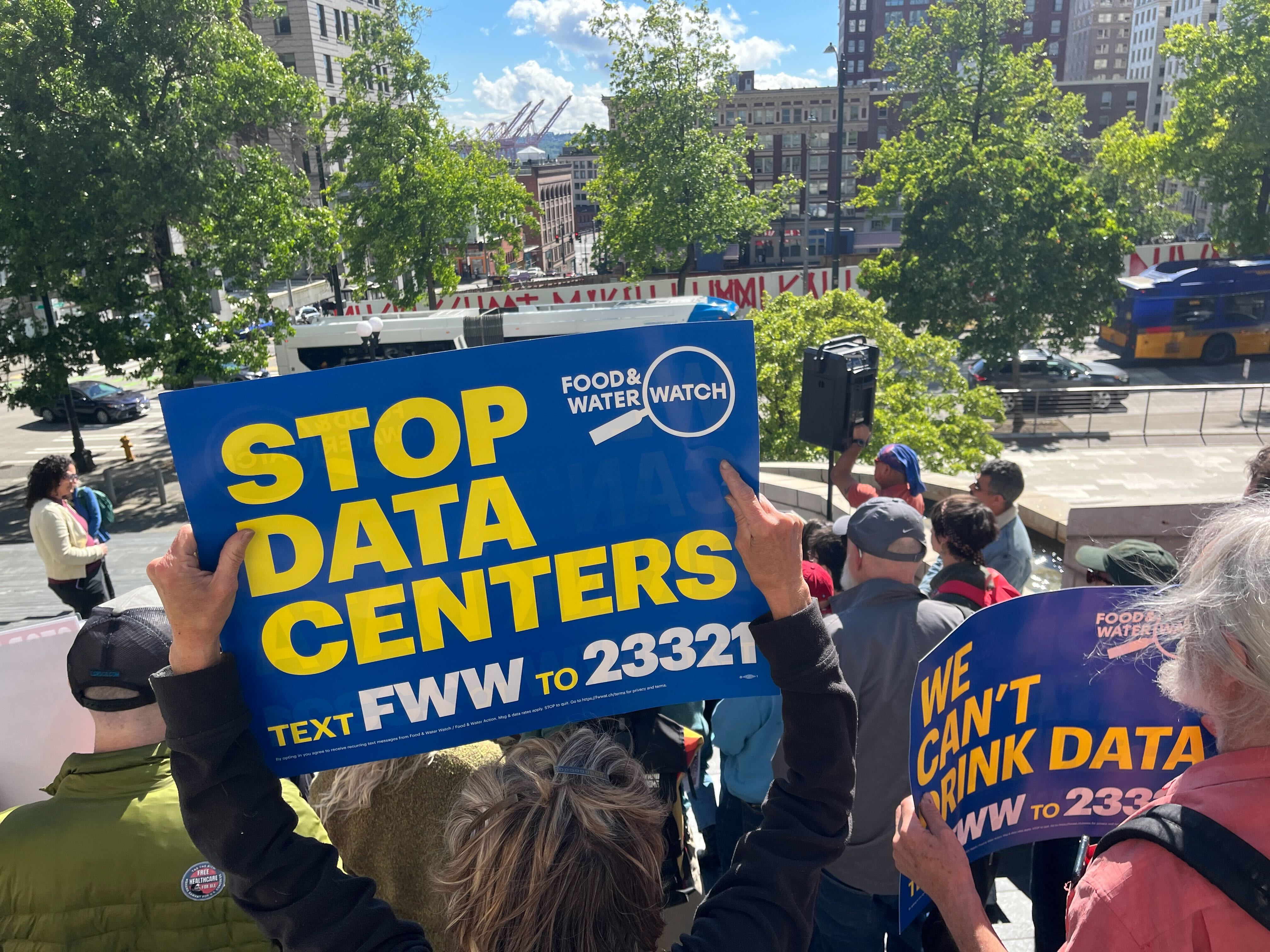 Los Angeles, CA: Data Center Ban for Los Angeles County!