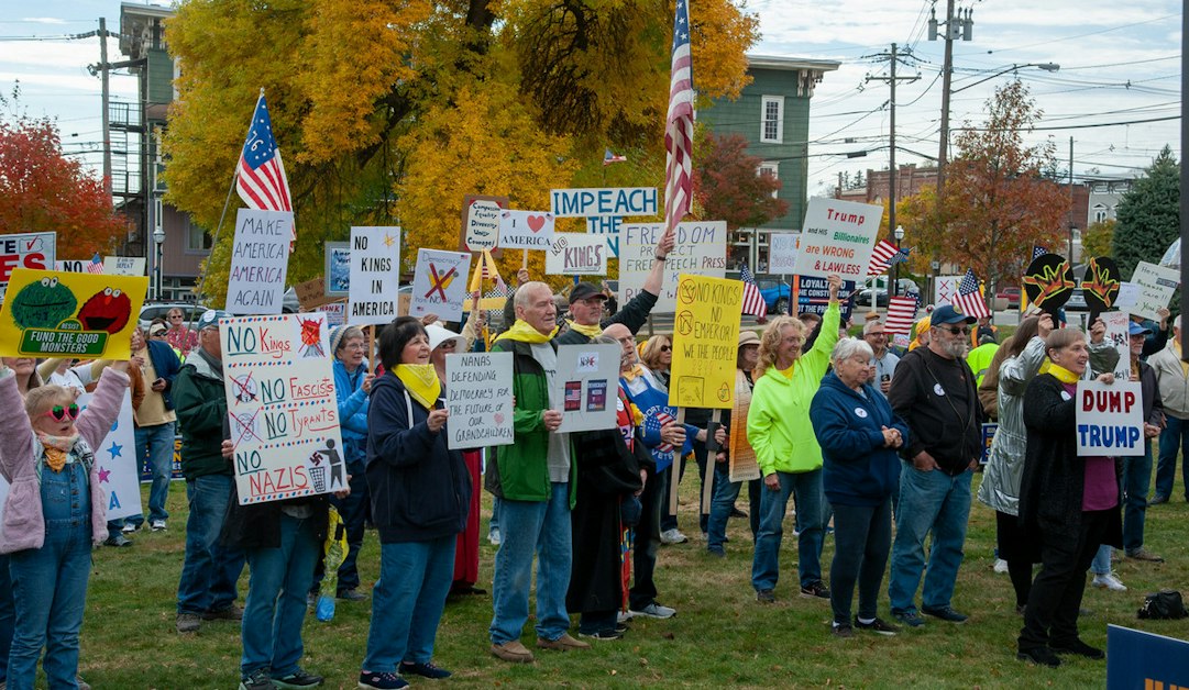 Roadside Rally, Hallstead Bridge · Indivisible Susquehanna County