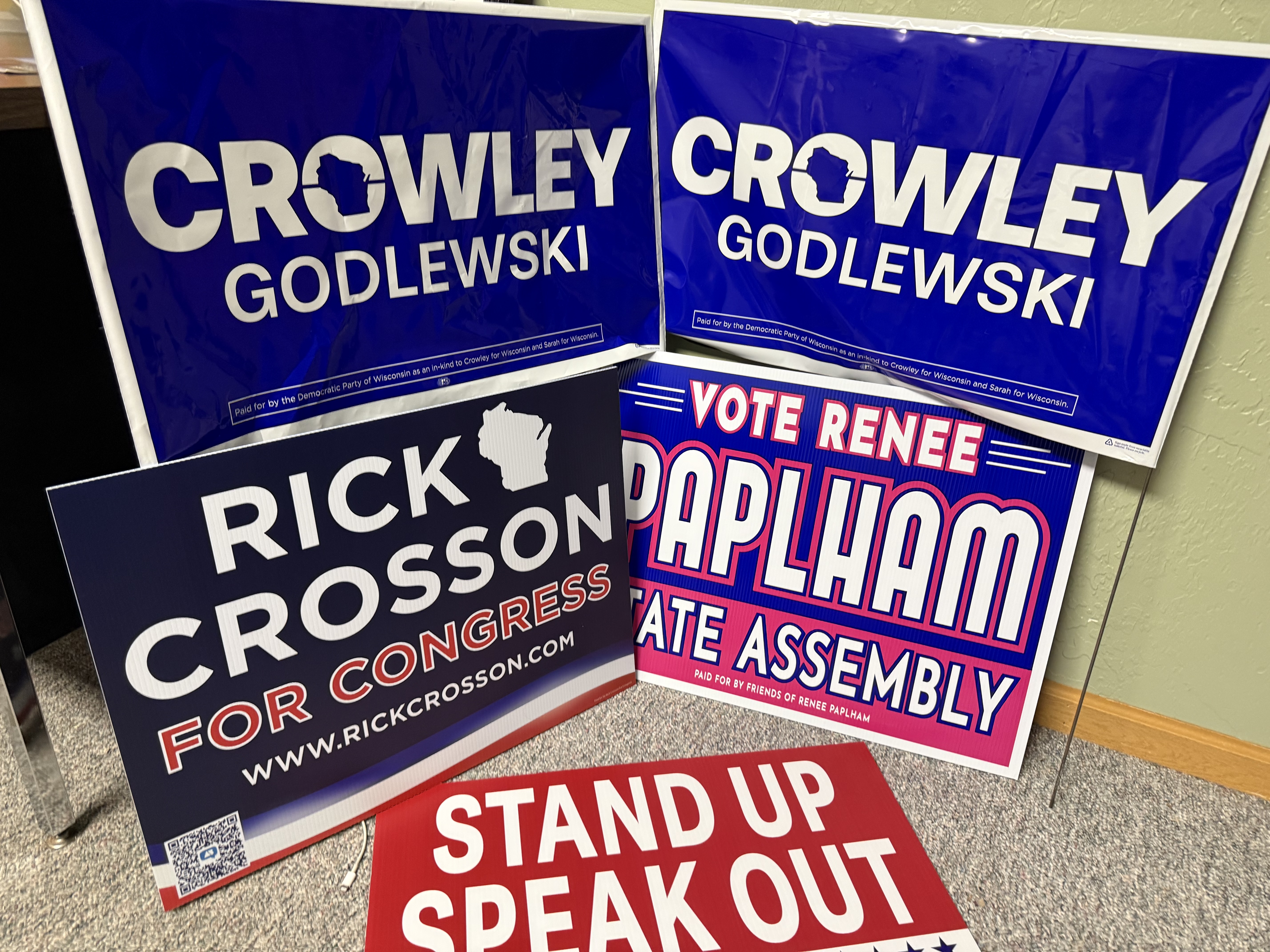 Knock Doors with Kewaunee County Dems! image